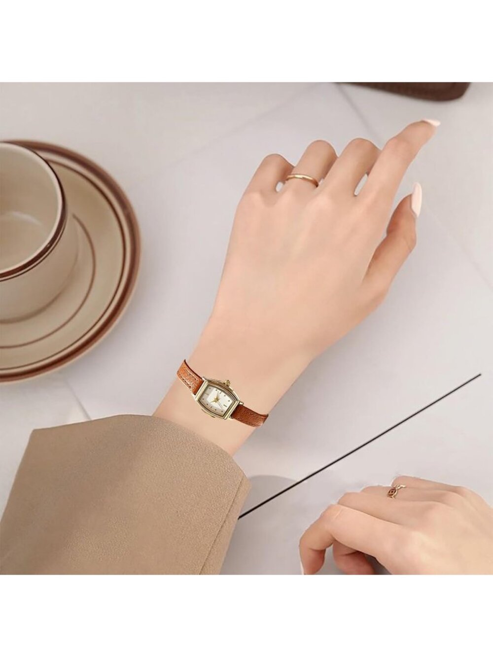 Women's Brown Gold White Vintage Retro Elegant Rectangular Case Wrist Watch - Picture 7 of 7